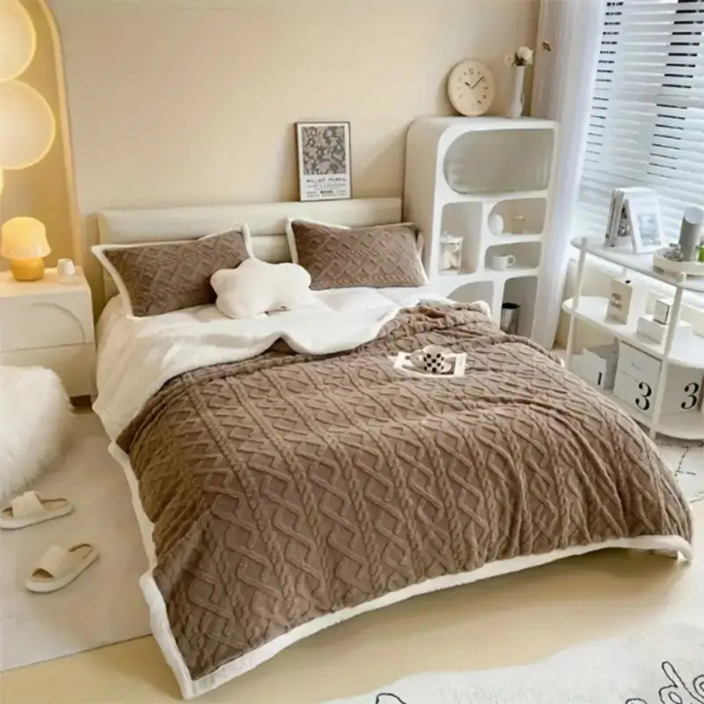 CozyNest Sherpa Blanket - TARHUS