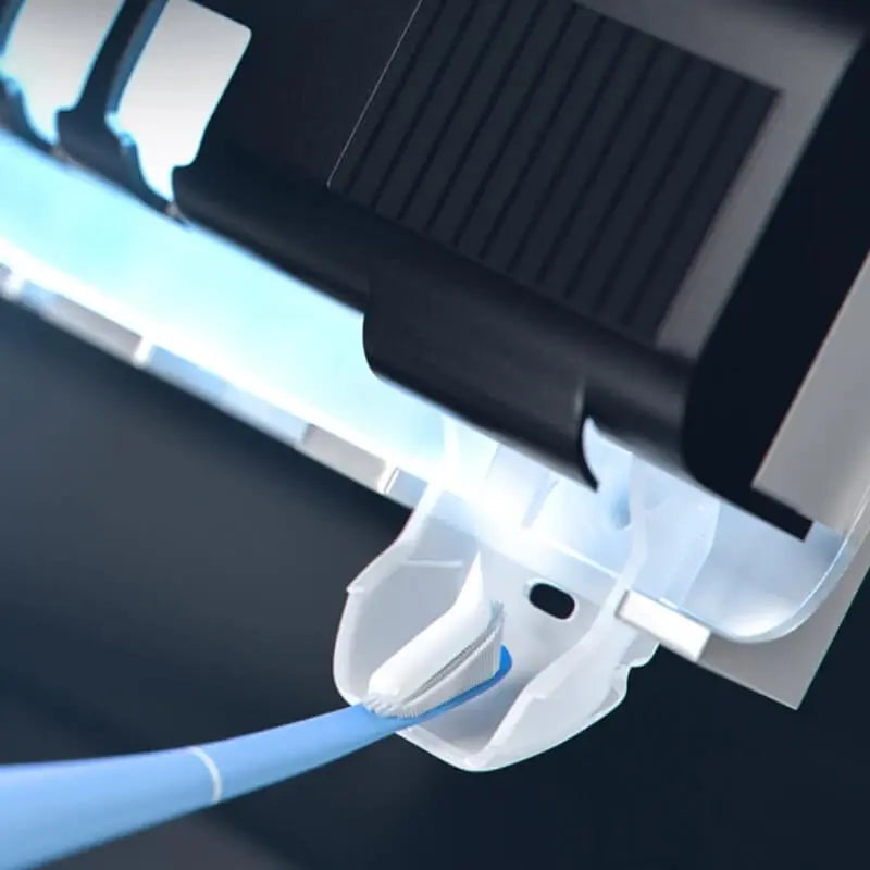 SteriHold - Toothbrush Holder & Sterilizer Tarhus