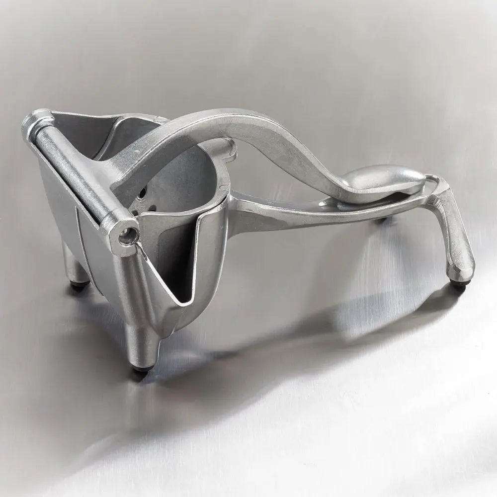 Manual Citrus Juicer | Heavy-Duty Press – Fresh Juice Made Easy TARHUS Cooking Utensils