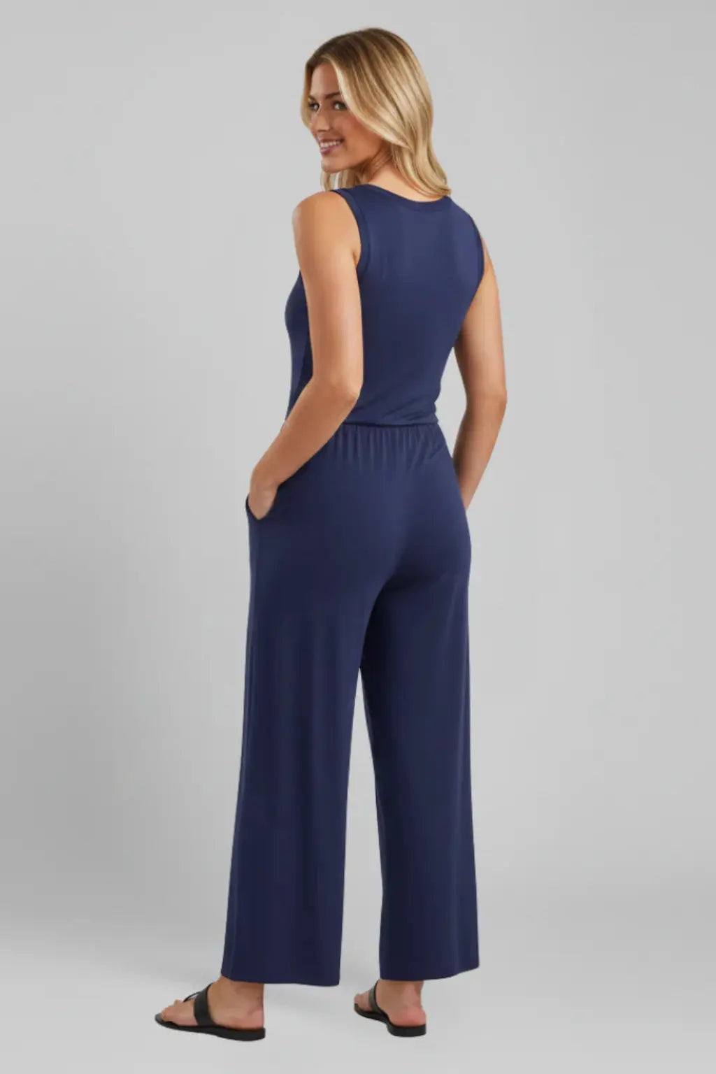 Blythe | Women Sleeveless Round Neck Wide Leg Jumpsuit with Pockets TARHUS
