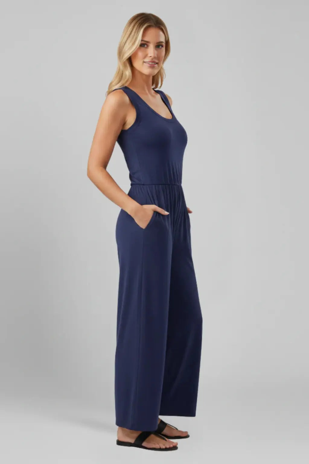Blythe | Women Sleeveless Round Neck Wide Leg Jumpsuit with Pockets TARHUS