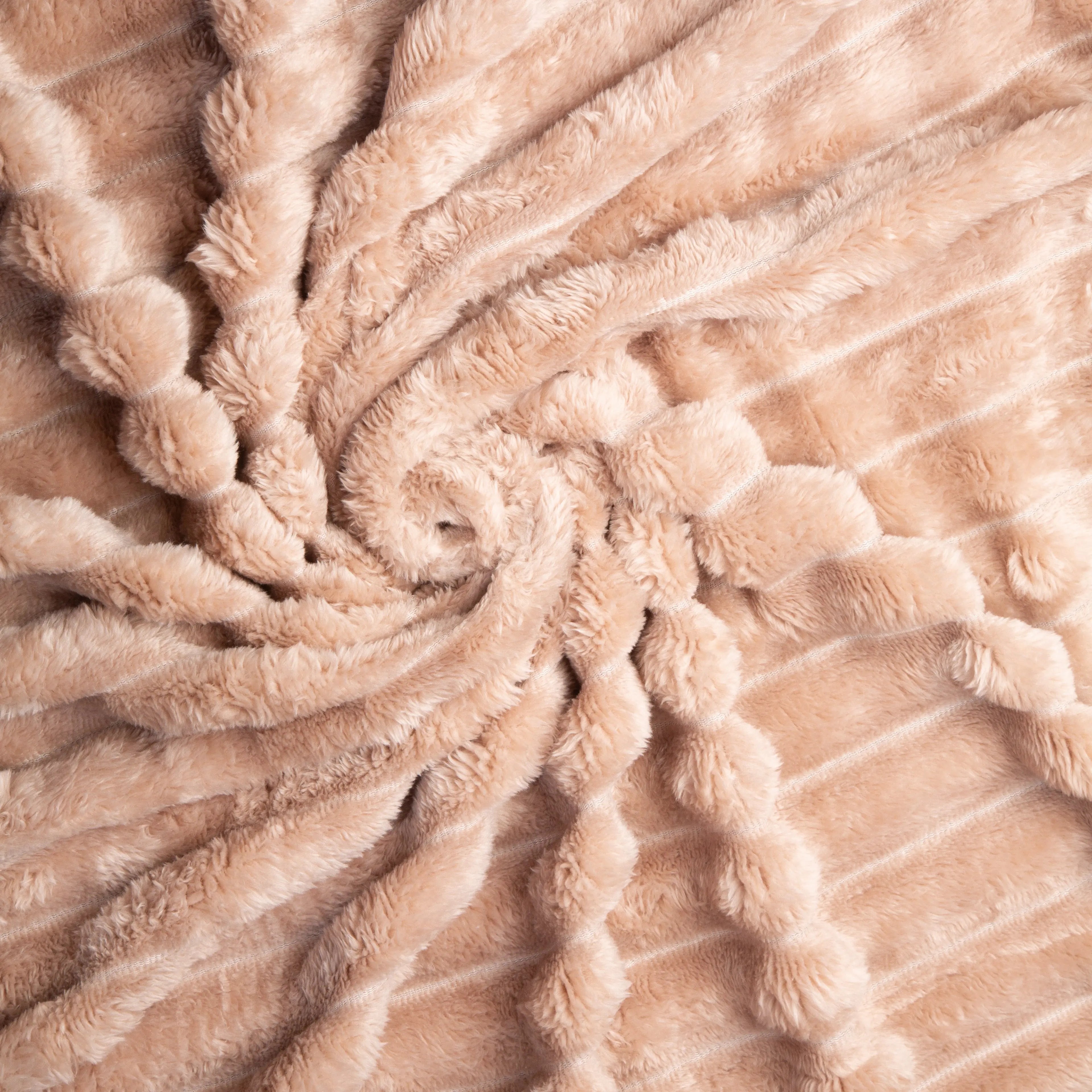 The Fleece Blanket – Ultra-Soft Plush Throw for Bed, Couch & Travel - TARHUS