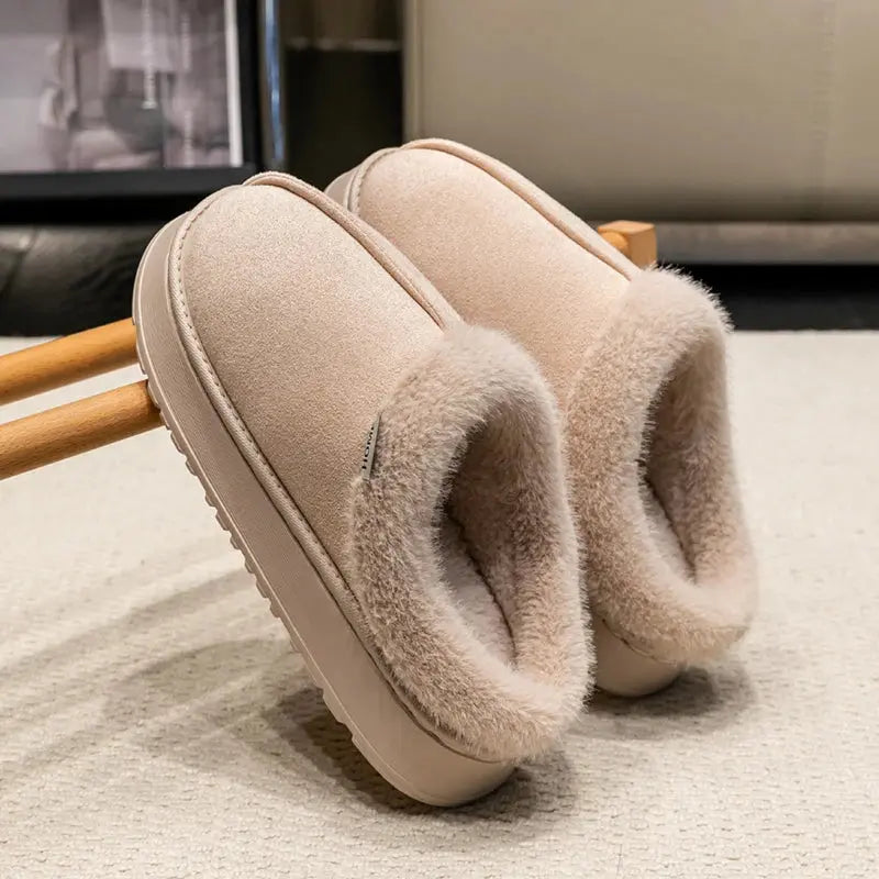 Fluffy Winter Slippers – Cozy Fur-Lined Indoor House Shoes with Anti-Slip Sole - TARHUS