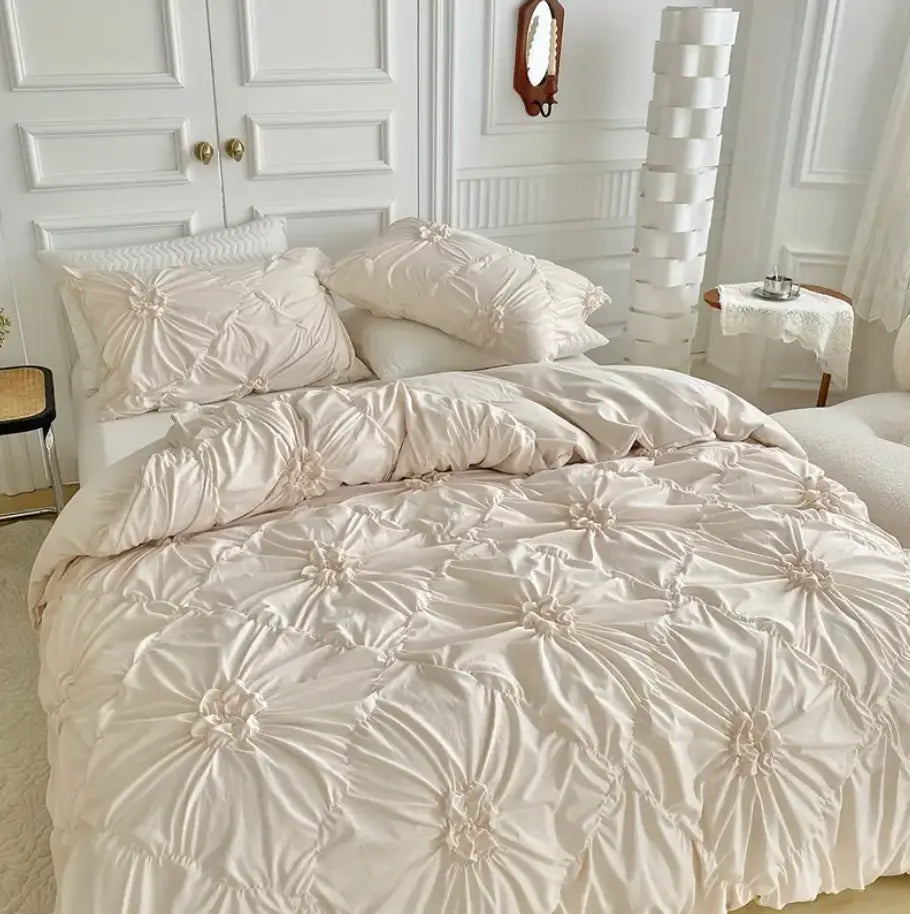 FLOWER RUFFLE | Premium Doona Cover Set - TARHUS