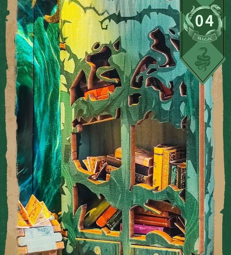 Snake House DIY Book Nook Kit - Slytherin Bookshelf Decor - TARHUS