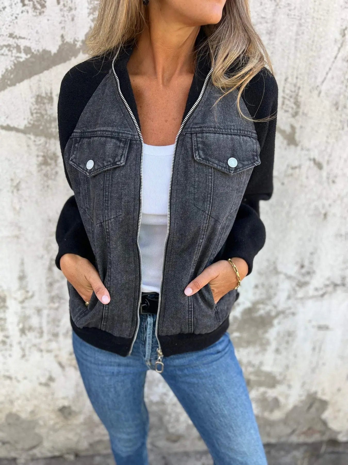 Zoe - Stylish Denim Jacket - TARHUS