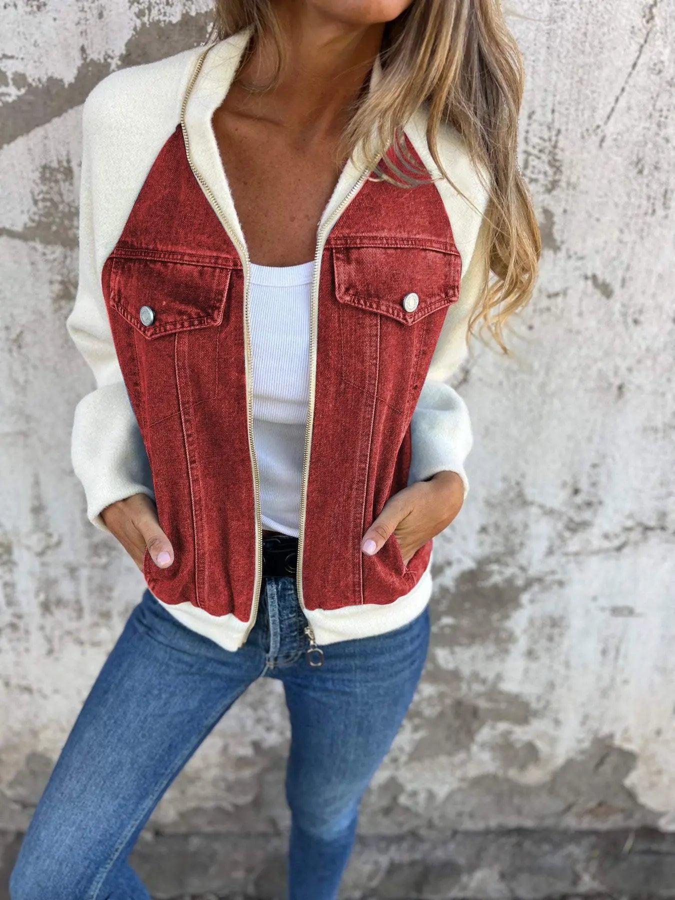 Zoe - Stylish Denim Jacket - TARHUS