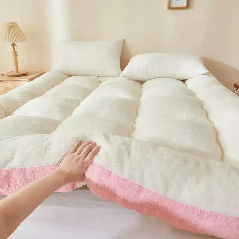 Plush Sherpa Fleece Topper - TARHUS