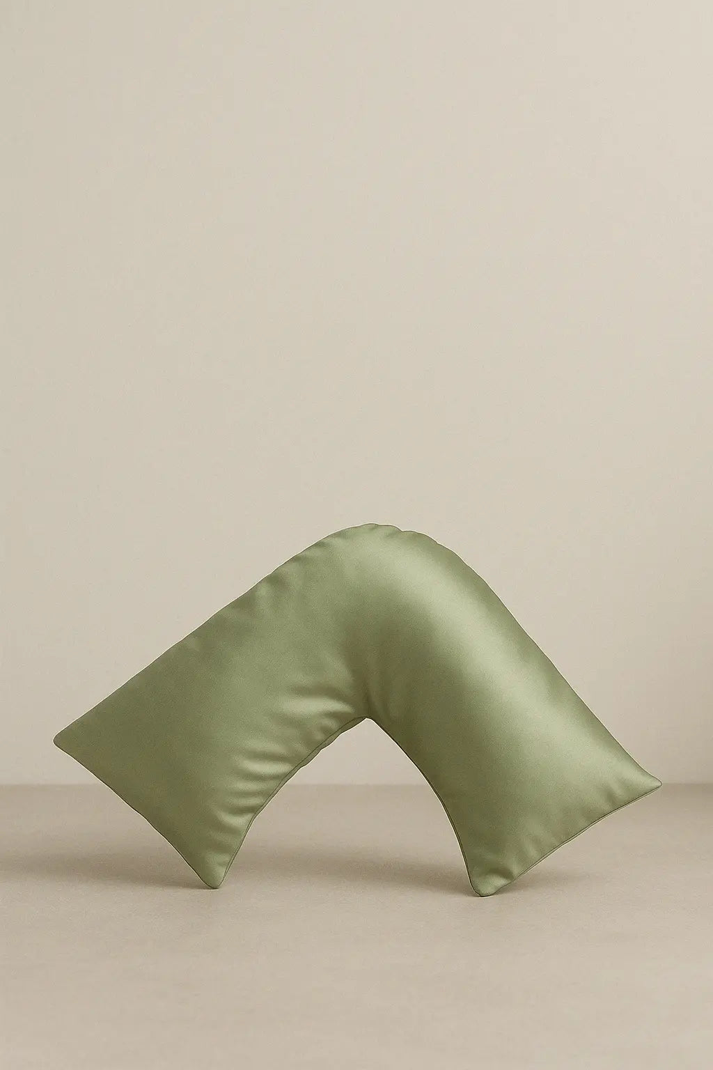Silk-Filled Boomerang Pillow - Ergonomic Luxury Sleep Pillow TARHUS silk filled boomerang pillow
