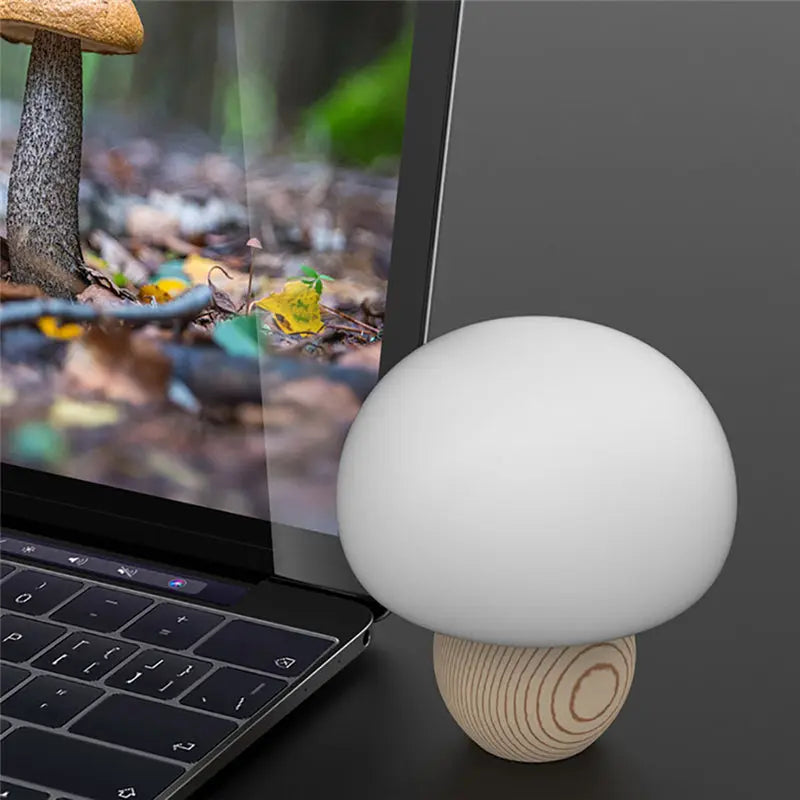 FungiWood Mushroom Lamp – Wooden LED Night Light Tarhus