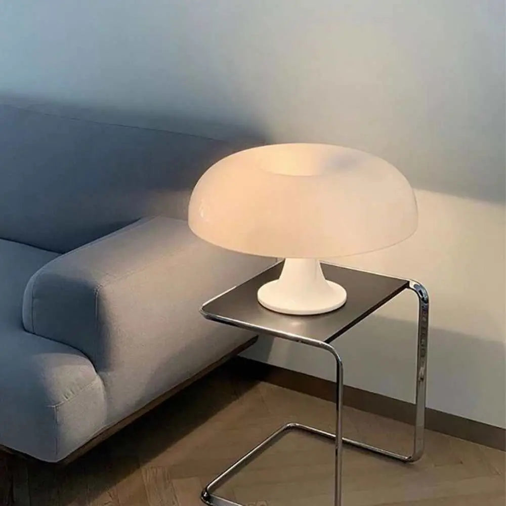 Mushroom Table Lamp – Retro LED Night Light for Bedroom, Living Room or Office Tarhus