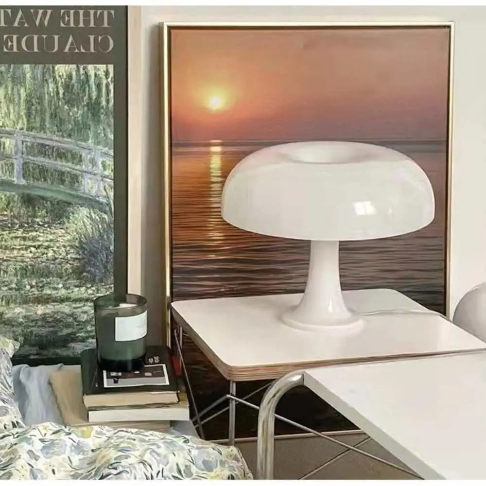 Mushroom Table Lamp – Retro LED Night Light for Bedroom, Living Room or Office Tarhus