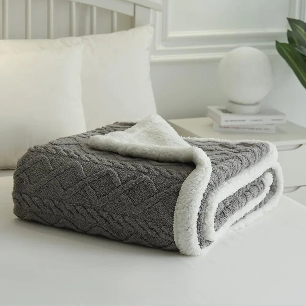 CozyNest Sherpa Blanket - TARHUS