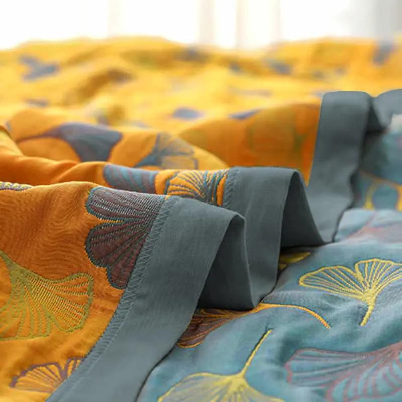 Ginkgo Leaf Pattern Cotton Reversible Quilt - TARHUS