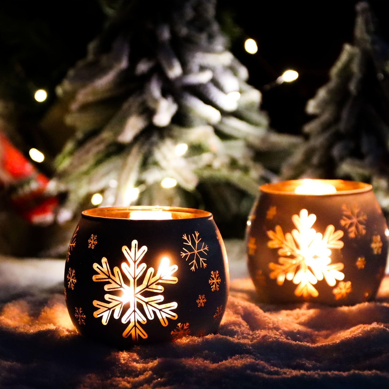 Set of 2 Glass Candle Holders with Snowflake Cutouts | FrostGlow TARHUS  Christmas