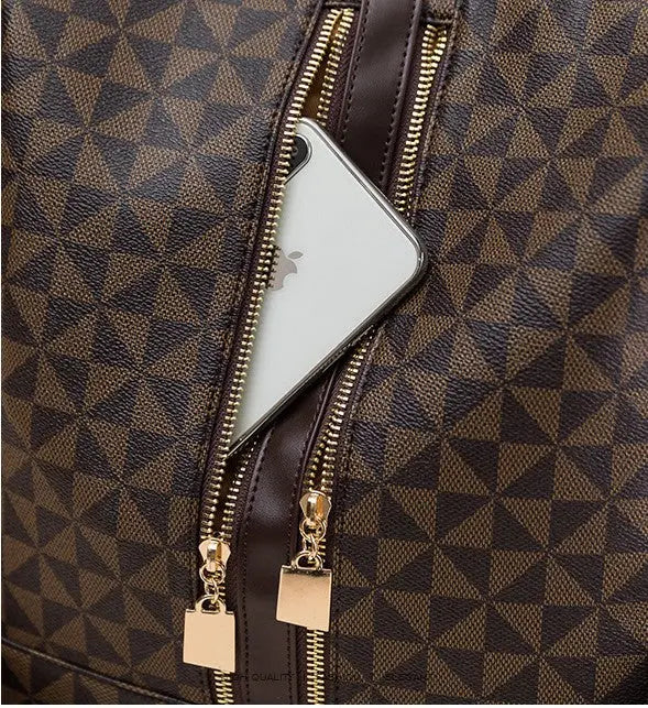 Stylish Convertible Backpack with Clutch - TARHUS