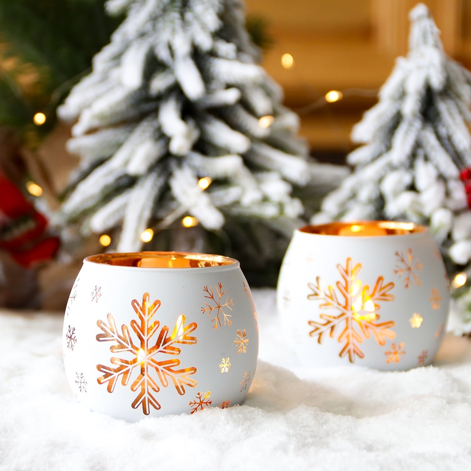 Set of 2 Glass Candle Holders with Snowflake Cutouts | FrostGlow TARHUS  Christmas