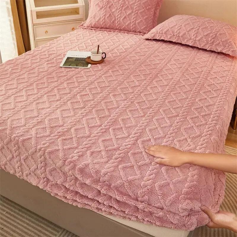 Velvetscape™ Fleece Bed Cover – Ultra-Soft Coral Fleece Blanket - TARHUS
