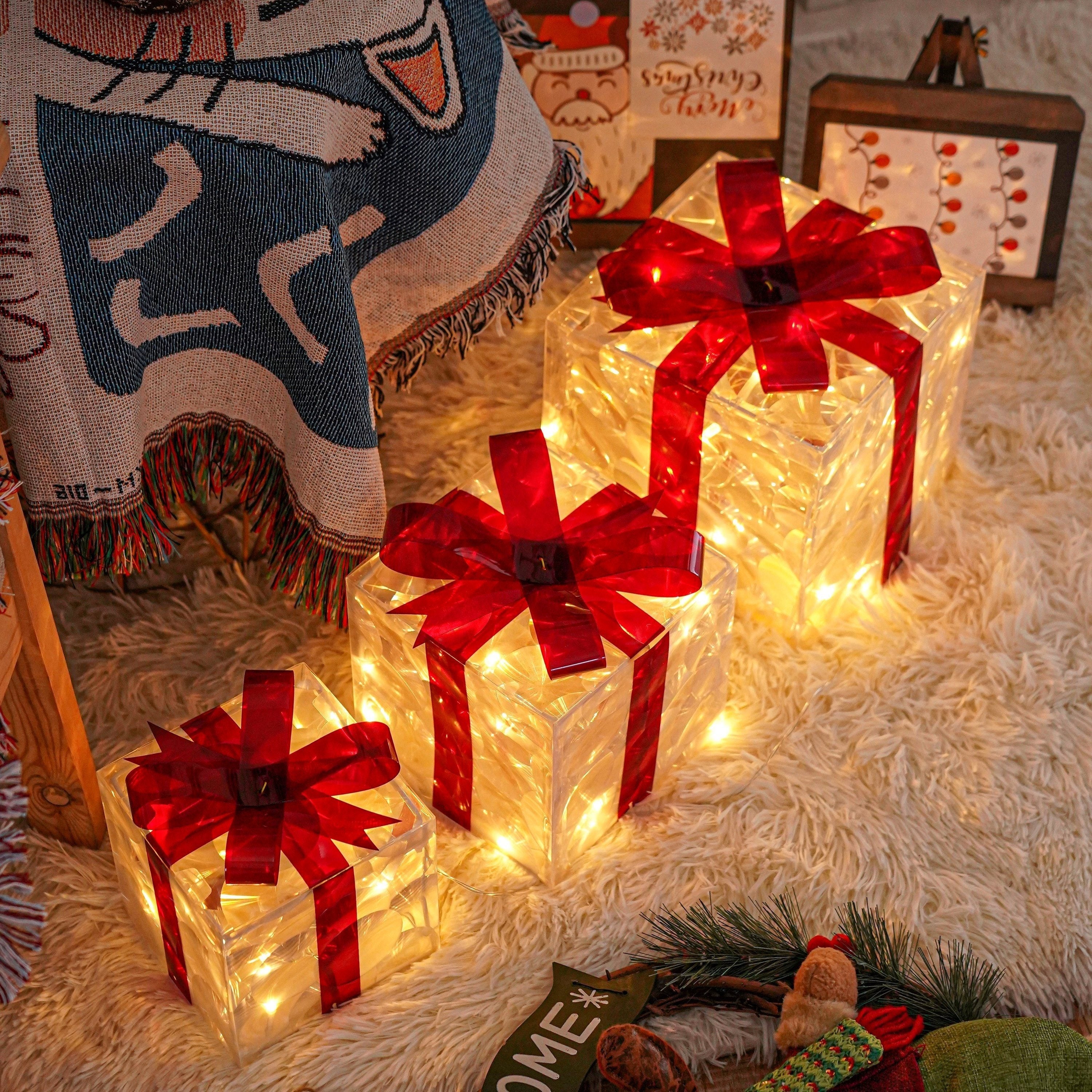Set of 3 Lighted Christmas Gift Boxes – Warm White LED Presents with Red Bows TARHUS  Christmas