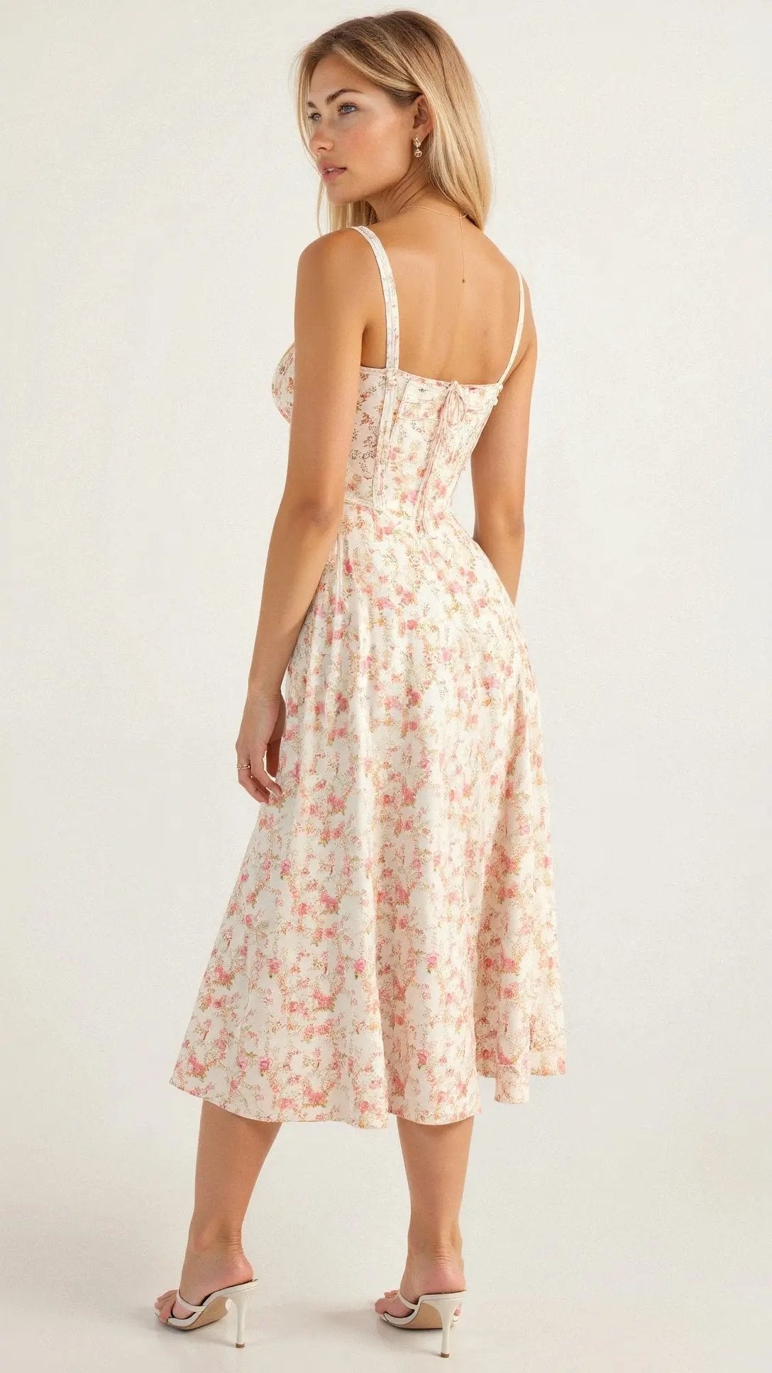 Charlotte's Midi Dress with Sweetheart Neckline and Floral Pattern - TARHUS