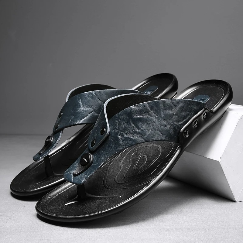 Arvento | Italian Leather Slides – Rivet Detail with Anti-Slip Comfort Sole TARHUS  Men shoes