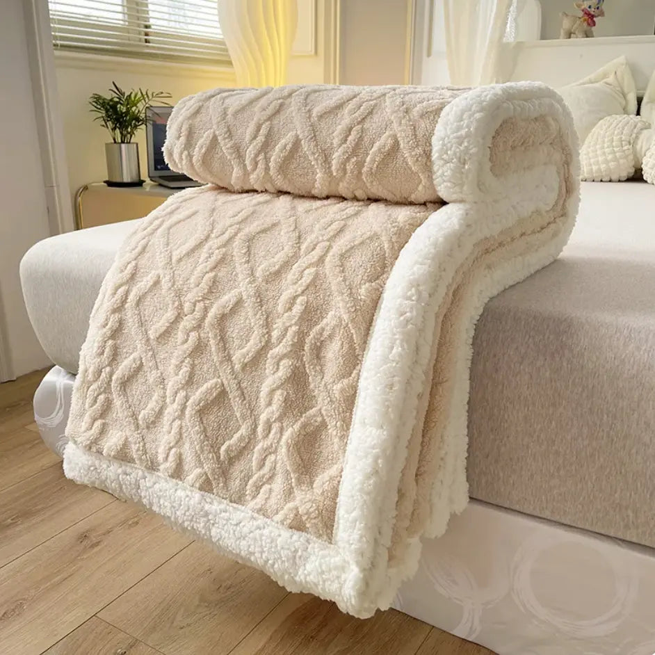 SHERPA THROW BLANKET - TARHUS