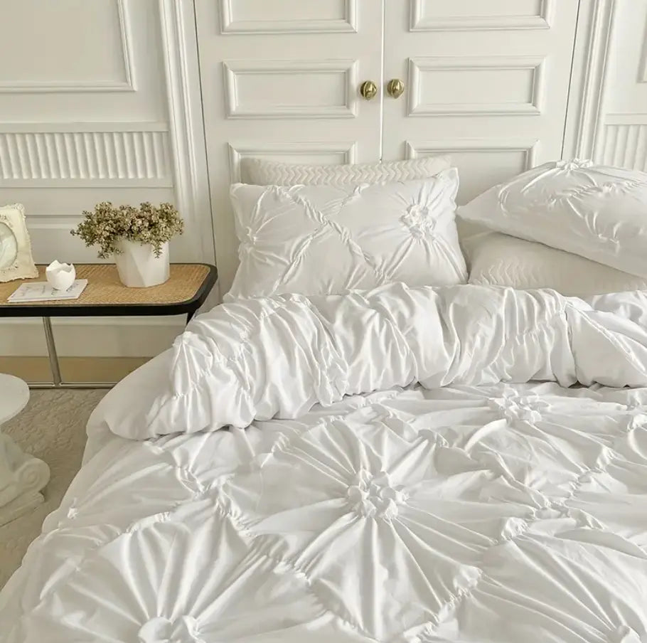 FLOWER RUFFLE | Premium Doona Cover Set - TARHUS