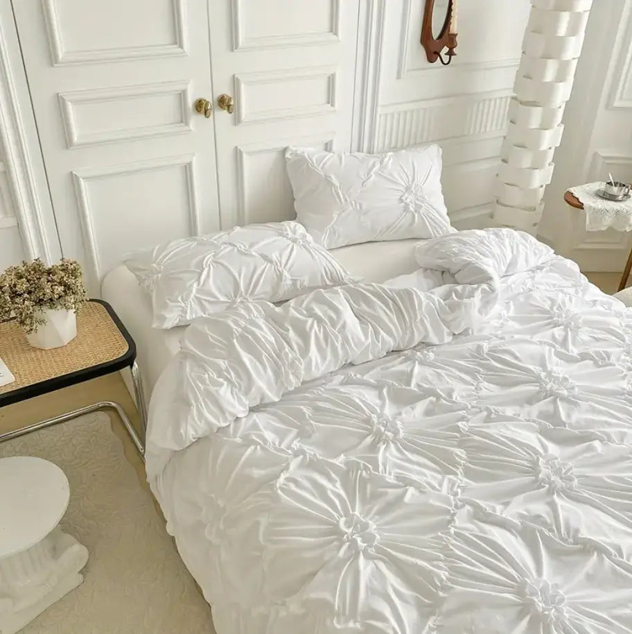 FLOWER RUFFLE | Premium Doona Cover Set - TARHUS