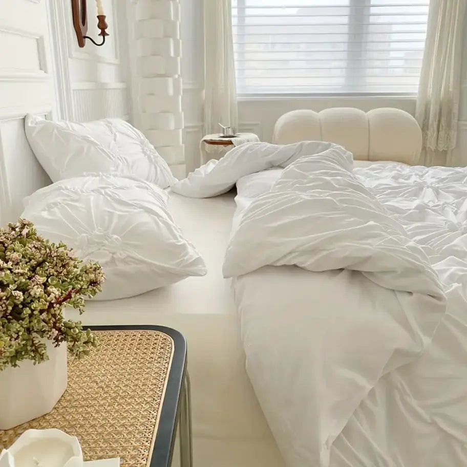 FLOWER RUFFLE | Premium Doona Cover Set - TARHUS