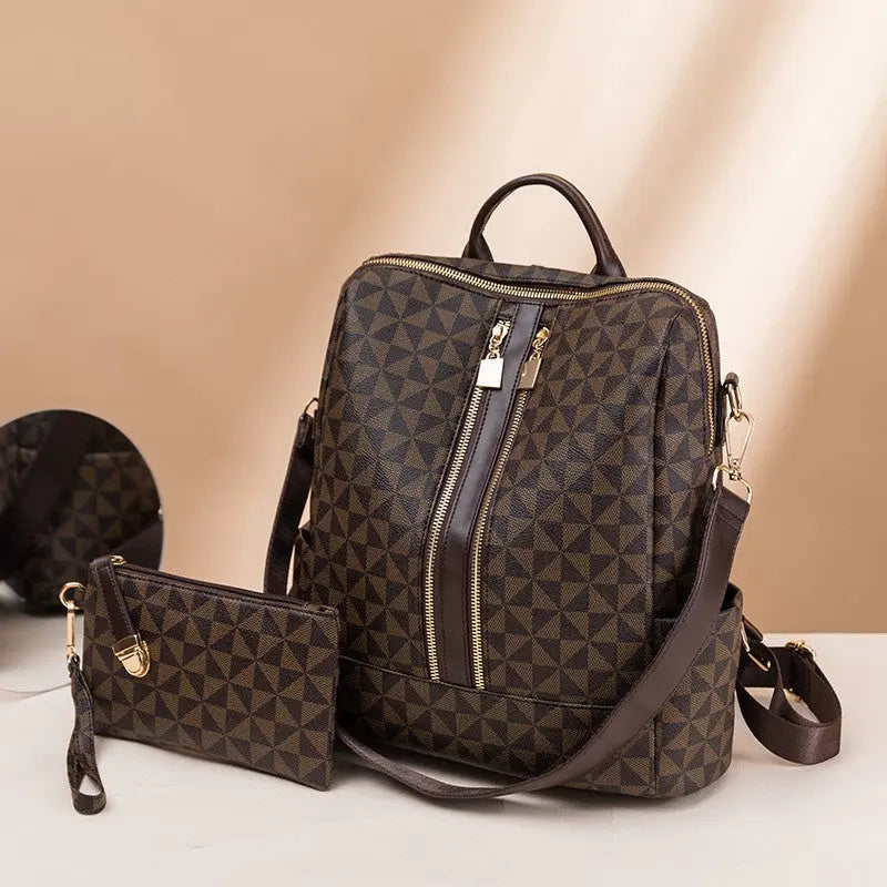 Stylish Convertible Backpack with Clutch - TARHUS