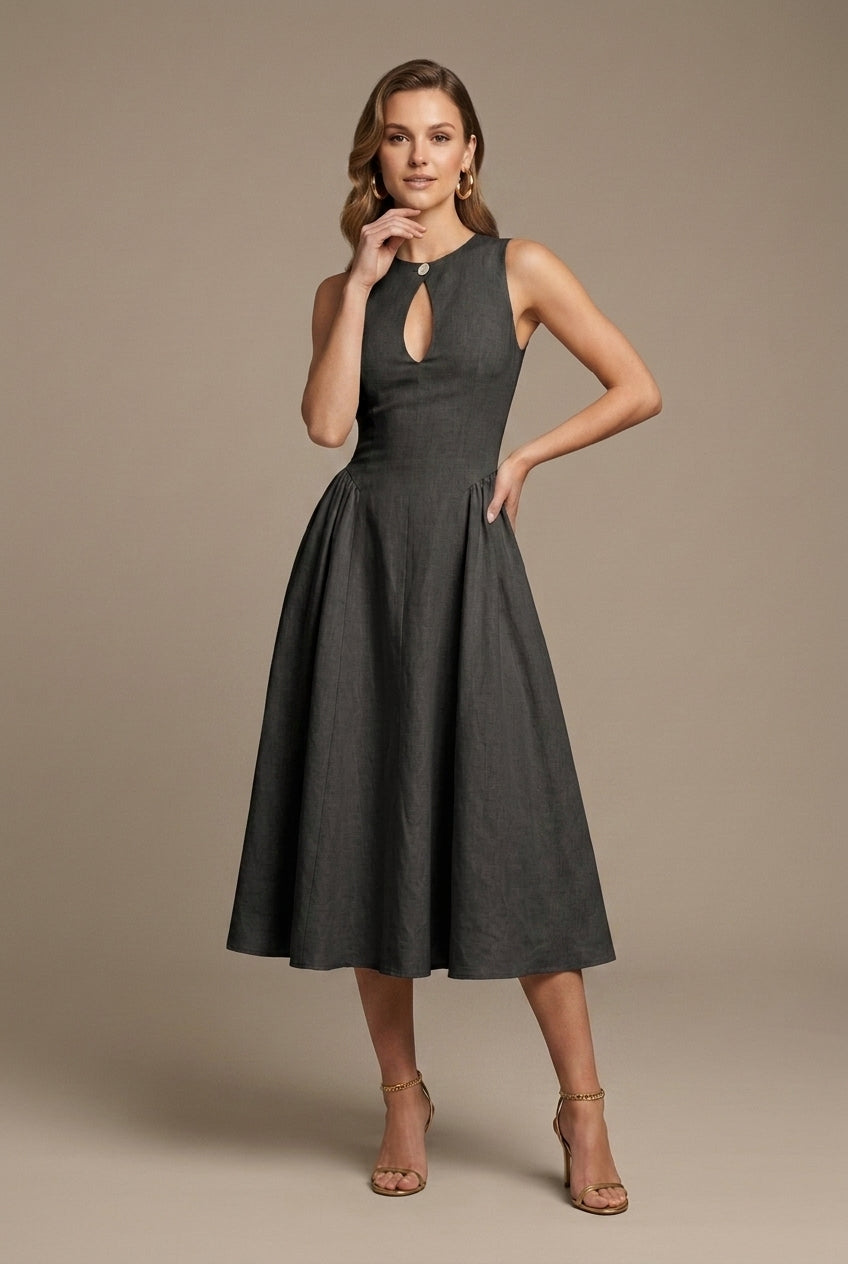 Women's Sleeveless Keyhole Cutout A-Line Midi Dress - Button Closure TARHUS  Midi Dresses