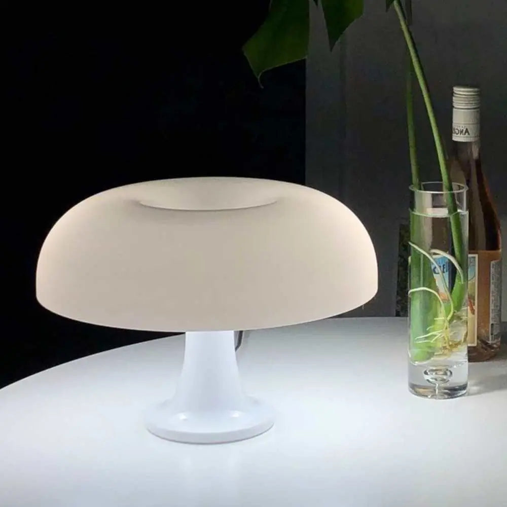 Mushroom Table Lamp – Retro LED Night Light for Bedroom, Living Room or Office Tarhus